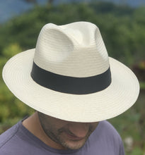 Cargar imagen en el visor de la galería, Panama Hat
